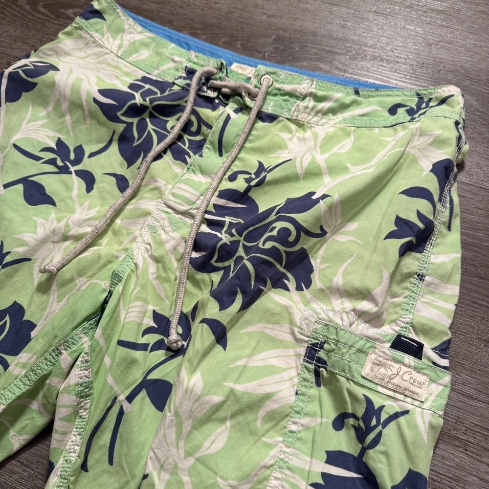 J Crew Swim Trunks Mens 33 Green Floral Tropical Board Shorts Drawstring Adult‎